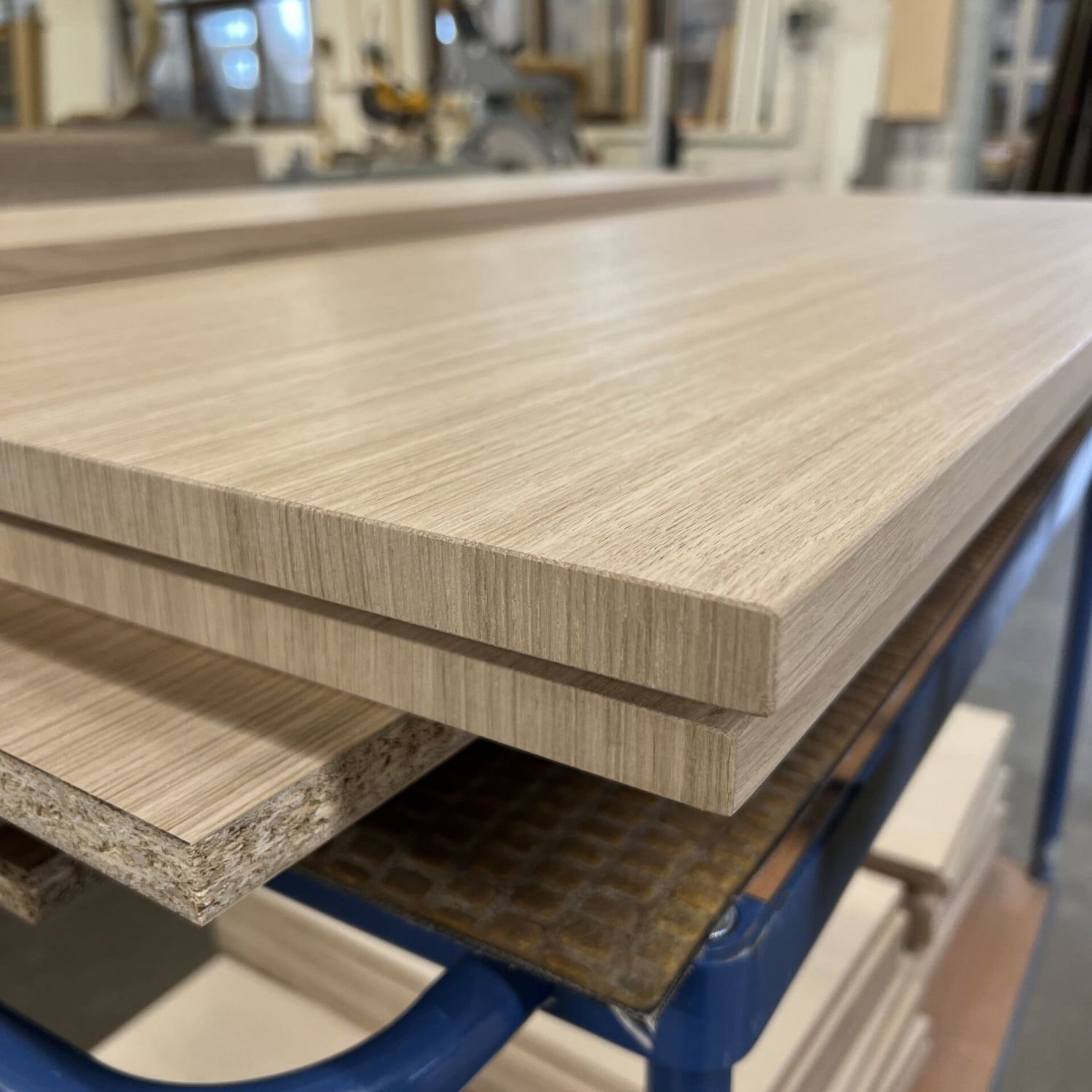 Hochwertige Materialien - Schreinerei Schuhkraft